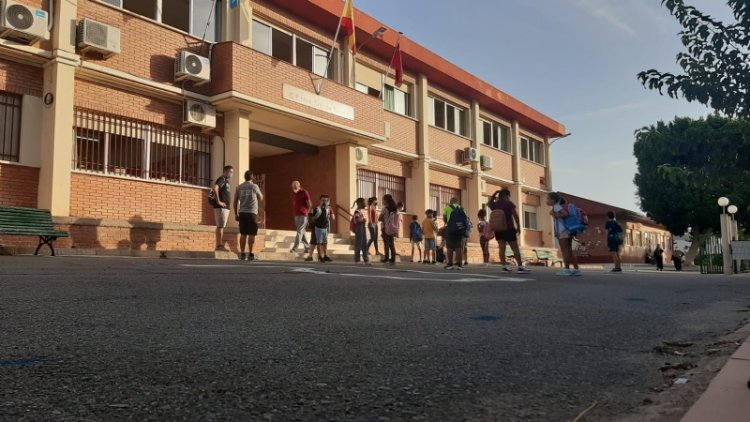 La concejalía de Educación recuerda los protocolos antiCovid para el segundo trimestre del curso escolar