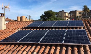El Ayuntamiento bonifica el ICIO para la instalación de placas solares de autoconsumo en viviendas e industrias