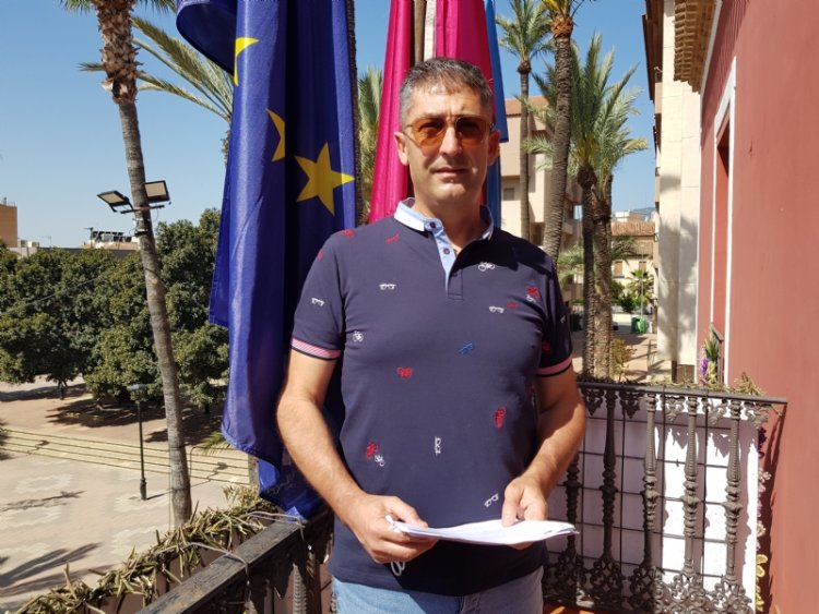 El Ayuntamiento de Alhama acuerda con los sindicatos estabilizar a los interinos