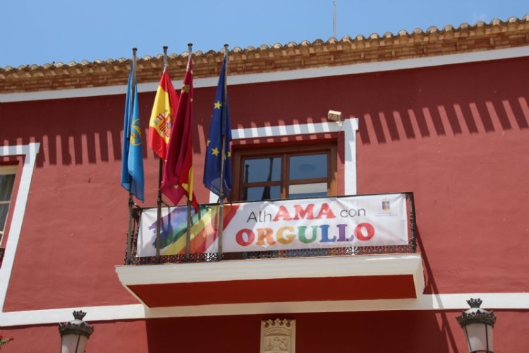 Alhama reivindica los derechos de las personas LGTBIQ+ en el Día del Orgullo 2022