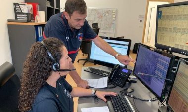 Servicios de emergencia han atendido a 3 heridos en accidente colisión entre dos coches en la A-7 Totana>Murcia en el término municipal de Alhama de Murcia