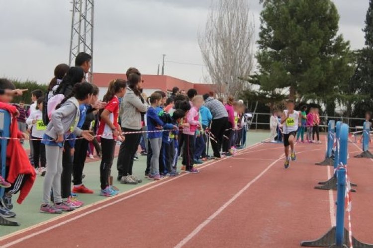 El ´Cross Escolar Local´ vuelve a Alhama este viernes