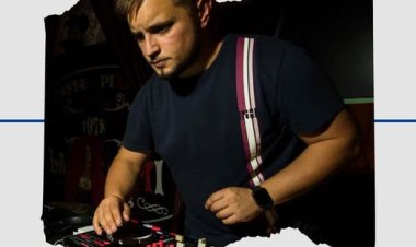 Este jueves en el parking la pedanía de El Berro a partir de las 23.00 h. y hasta las 02.00 h. ¡DJ GHELLODUP EN CABINA