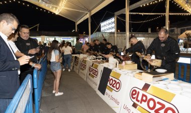 El V Corte Solidario de Jamón fue todo un éxito, y lo mejor de todo es que fue en beneficio de la Fundación Never Surrender, que lucha contra el cáncer a través del deporte