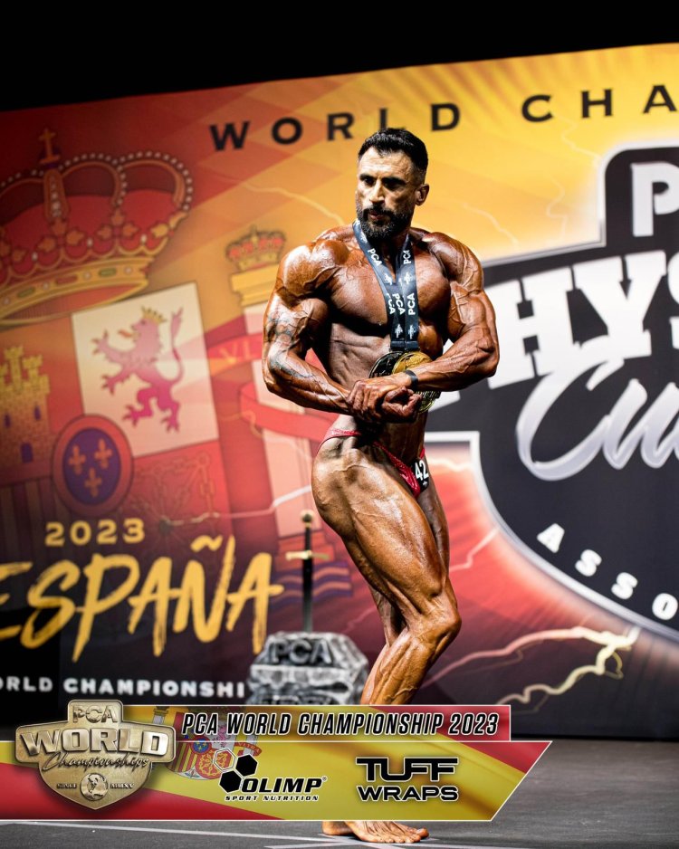 ¡Tenemos un nuevo campeón del mundo en Alhama de Murcia!  Antonio Sánchez ha conseguido la medalla de oro en el Campeonato PCA World Championships en la categoría Classic bodybuilding.