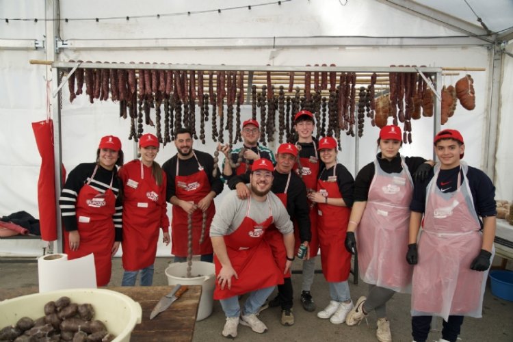 La Fiesta de la Matanza de Alhama de Murcia bate récords y se consolida como referente regional