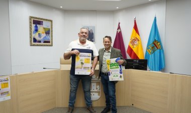 La Concejalía de Comercio presenta el concurso de escaparatismo y el Zoco de Los Mayos 2024