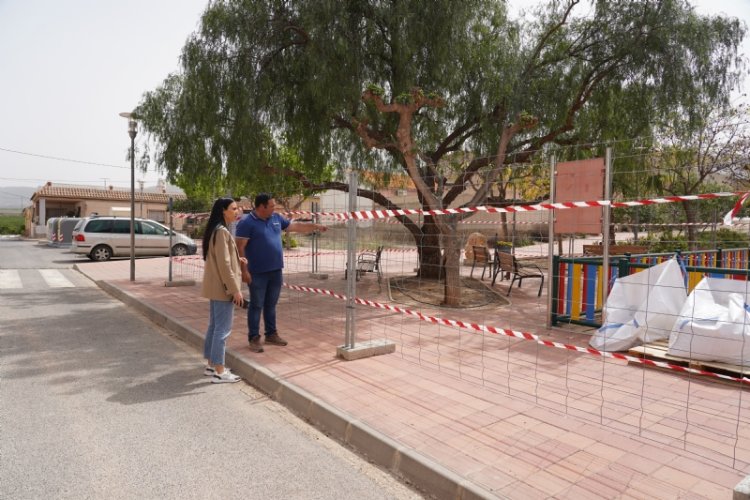 Comienzan las obras de mejora en los jardines de Alhama de Murcia
