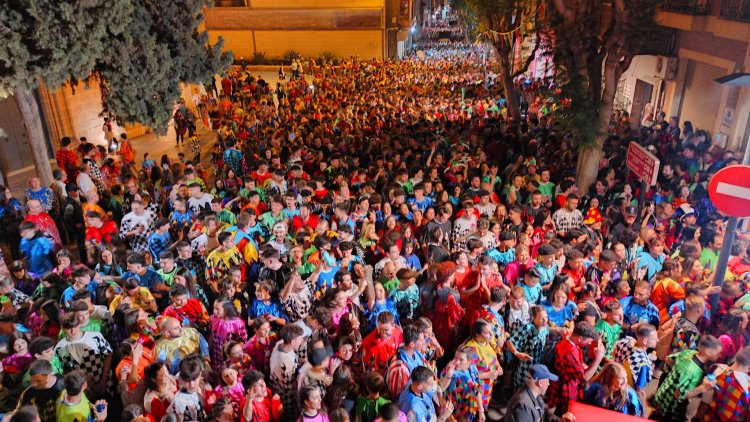 Pasacalles de Corremayos Los Mayos 2024.