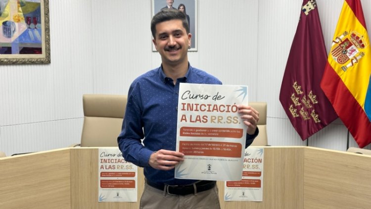 El Ayuntamiento impulsa la digitalización del comercio y la hostelería con un curso sobre redes sociales