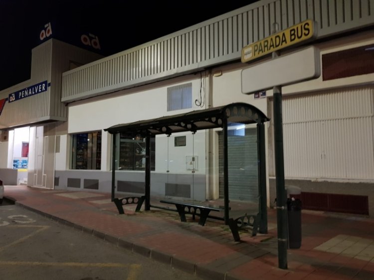 Traslado provisional de la parada de bus a la avenida Ginés Campos