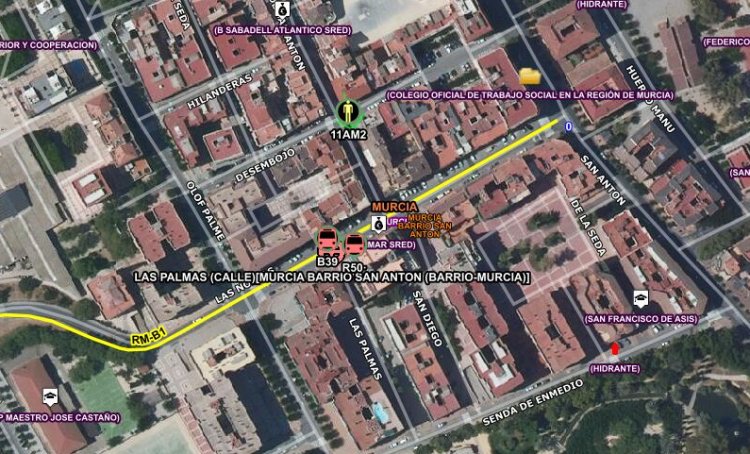 Una persona fallecida en el incendio del ático ocurrido esta tarde en el Barrio de San Antón de Murcia.