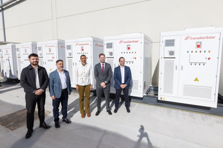 La Comunidad contribuye a la transformación del modelo industrial con la ayuda para la puesta en marcha de una nave con alta autonomía energética