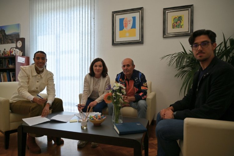 El Ayuntamiento y la Asociación de Vecinos de La Costera firman un convenio para la gestión y conservación del paraje de El Charco