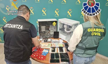 Detenidas dos personas en Alhama de Murcia por estafar cerca de 100.000 euros a un Ayuntamiento de Gipuzkoa y a una empresa murciana