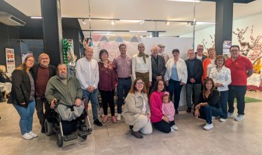 Inaugurada la exposición “Mayeando con los Corremayos Mayores”
