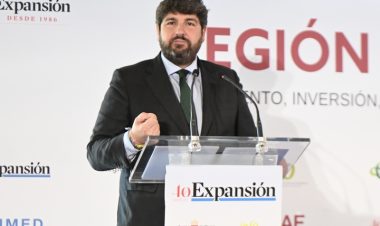 López Miras: «Estamos entre las comunidades que más crecen, más empleo crean y más exportan»
