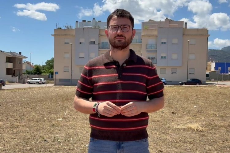 Alhama intensifica la limpieza de solares municipales y caminos públicos ante la llegada del calor