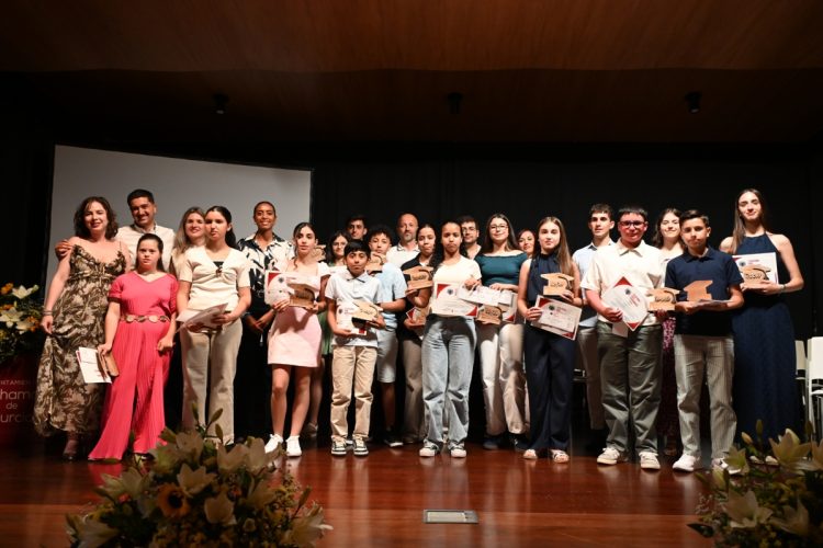 Alhama recupera los Premios a la Cultura del Esfuerzo con una gala multitudinaria en la Casa de la Cultura