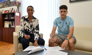 El Club Atletismo Alhama refuerza su actividad con un nuevo convenio de colaboración municipal