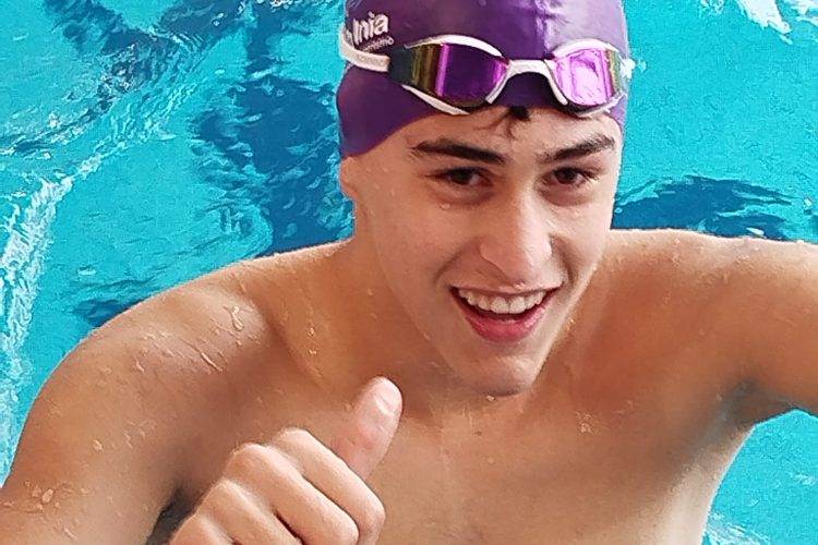 El deportista Luis Ángel Sánchez Molina, del Club Inia Salvamento y Socorrismo, ha sido reconocido como Deportista de Alto Rendimiento de la Región de Murcia por los resultados obtenidos en el año 2025.