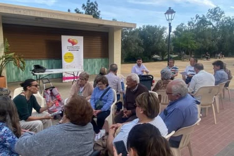 El pasado martes 5 de mayo comenzamos con la primera Sesión Informativa de los Presupuestos Participativos 2026/2027 en el Jardín del Palmeral