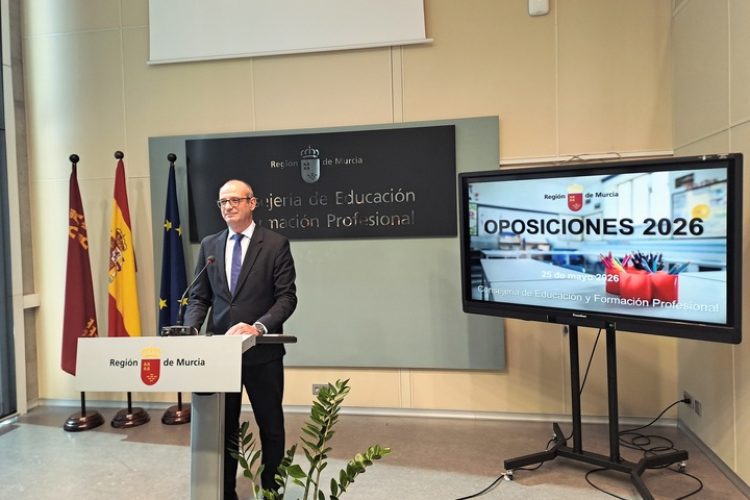 Las oposiciones al cuerpo de Maestros se celebrarán el 20 junio en Murcia y Cartagena