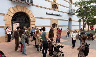 Las visitas guiadas de Los Mayos reúnen a 160 personas y refuerzan el atractivo turístico de Alhama
