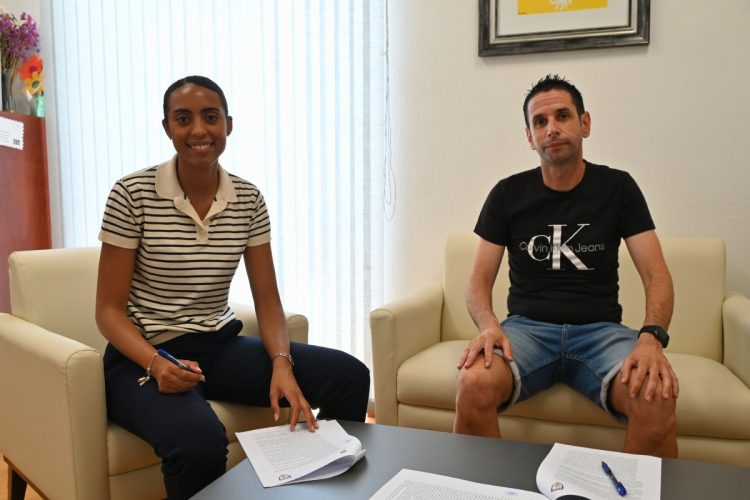 El Alhama Fútbol Sala firma un nuevo convenio de colaboración con el Ayuntamiento