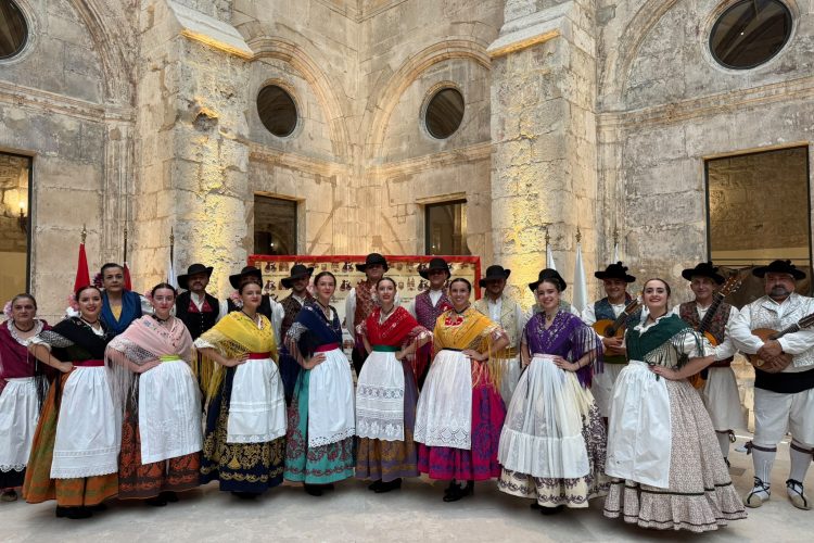 Primeras jornadas del Grupo Folklórico Villa de Alhama en Burgos