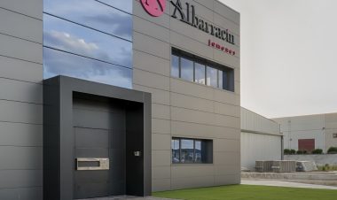 Grupo Fuertes adquiere Jamones Albarracín y entra en el sector de la maquila de jamones