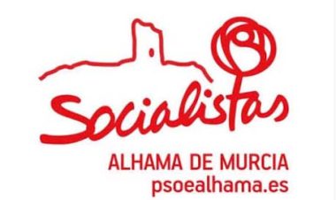 La alcaldesa, Rosa Sánchez, ha trasladado al presidente de la Ciudad Autónoma el apoyo de Alhama y colocará en el balcón del Consistorio una lona con el lema «Alhama con Ceuta» con motivo del Día de Ceuta