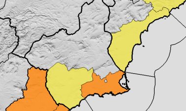 Meteorología mantiene el aviso naranja por lluvia (30 litros en una hora) para hoy y lo amplía hasta primera hora de mañana jueves