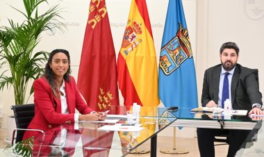 Rosa Sánchez traslada a López Miras las principales necesidades de Alhama en sanidad, vivienda, carreterasy servicios públicos