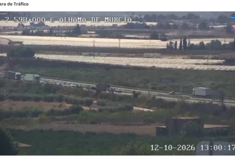 Accidente de tráfico de la A-7, en Alhama de Murcia, con cuatro personas trasladadas al hospital