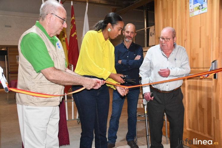 ACONA inaugura su XXVI Concurso-Exposición Ornitológico dentro de la Feria de Alhama 2026