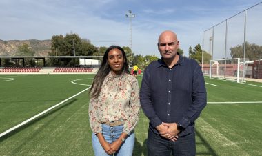 Alhama estrena el renovado campo de fútbol 7 del Guadalentín y anuncia dos nuevas instalaciones